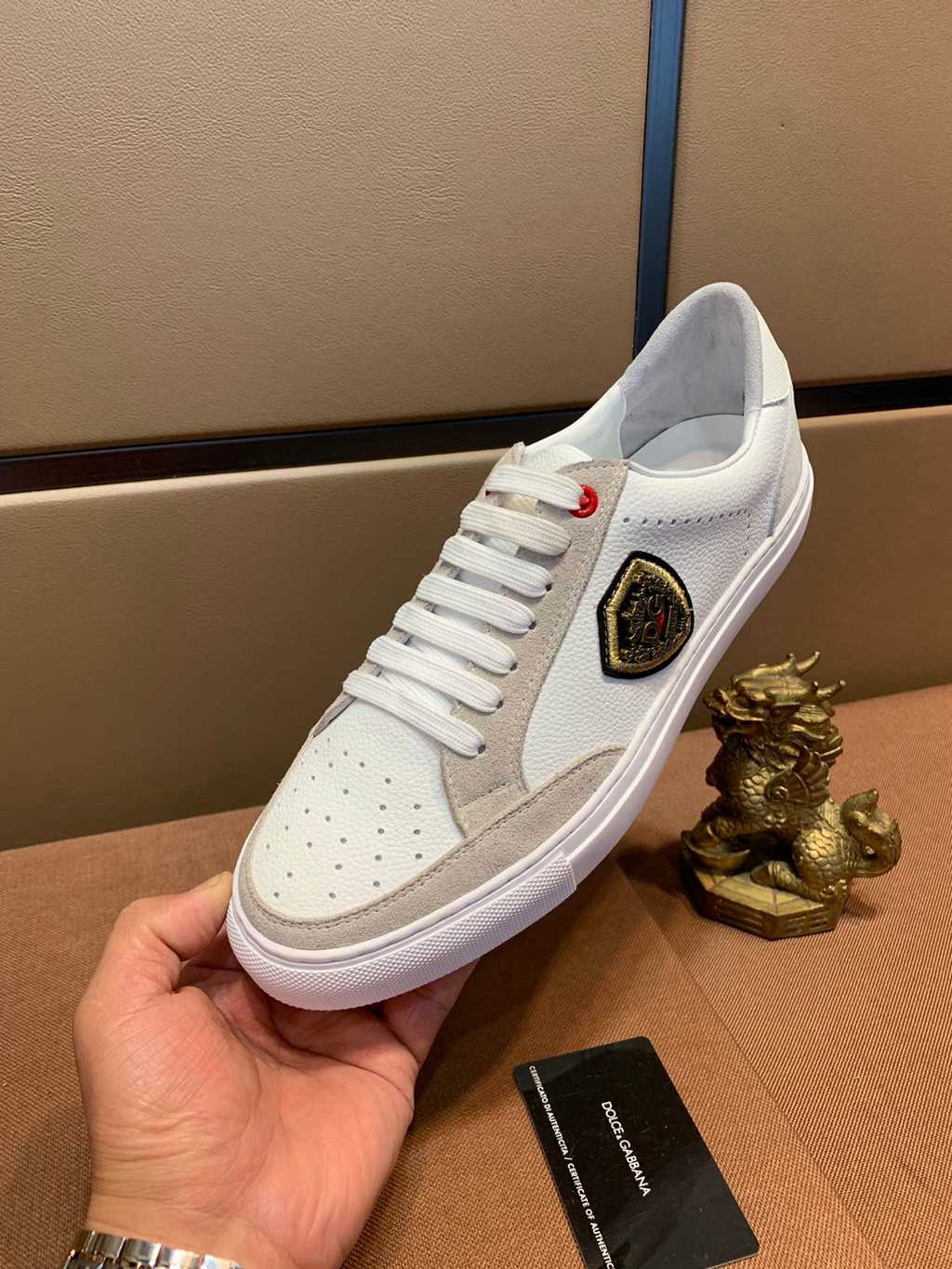 D*G sneaker